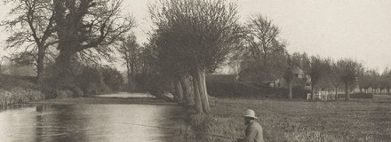 Amwell Magna Fishery looking towards Keepers'Cottage